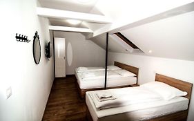 Sobe Zimmer Frei