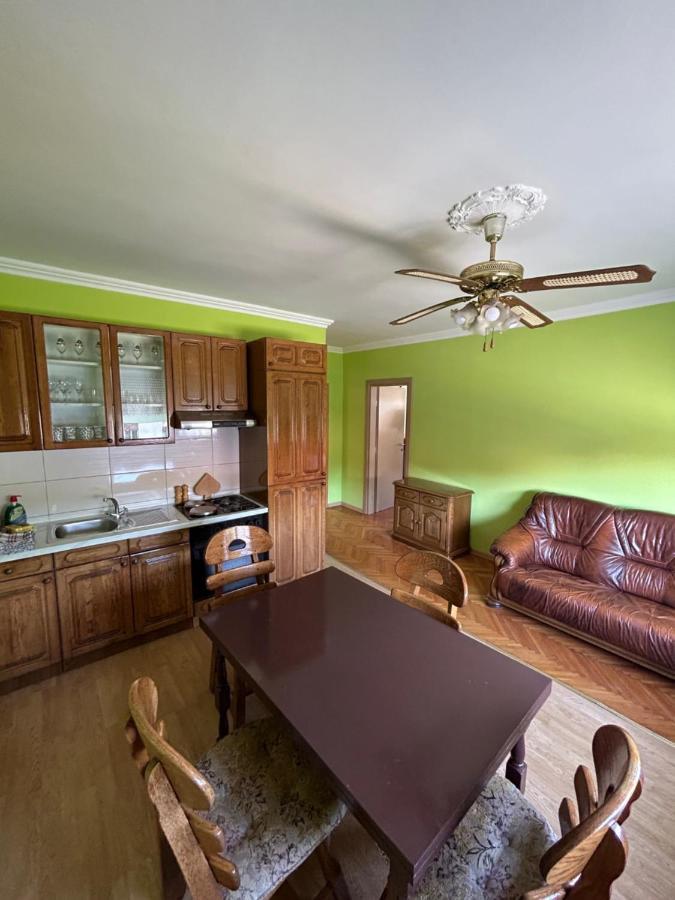 Sobe Zimmer Frei Pozsega Kültér fotó