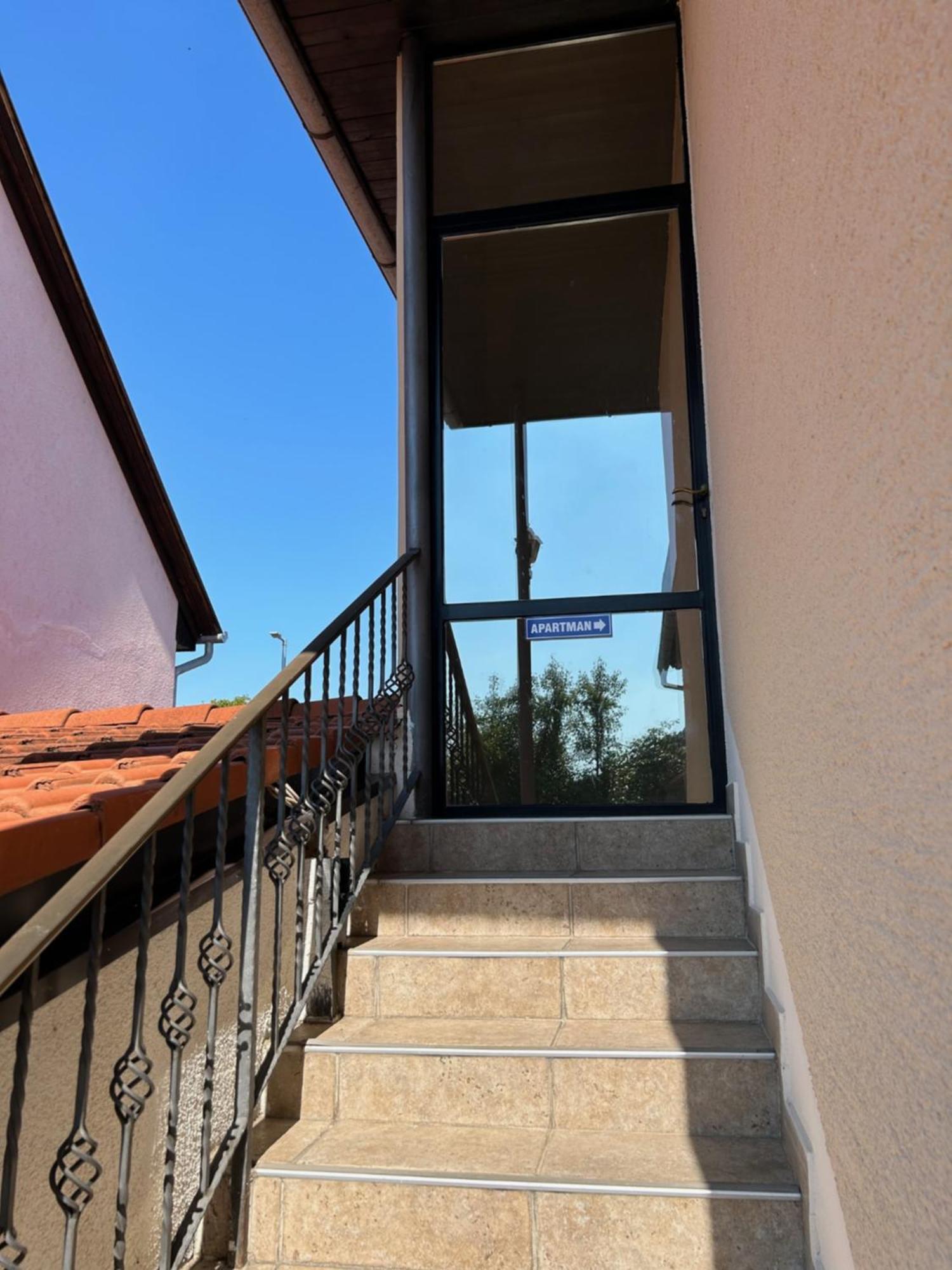 Sobe Zimmer Frei Pozsega Kültér fotó